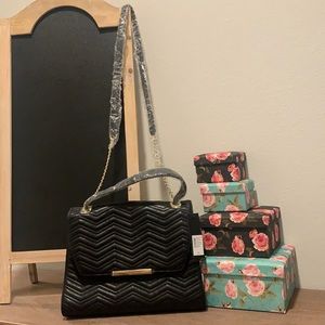 NWT! Black Tahari Grand Quilt Shoulder Bag